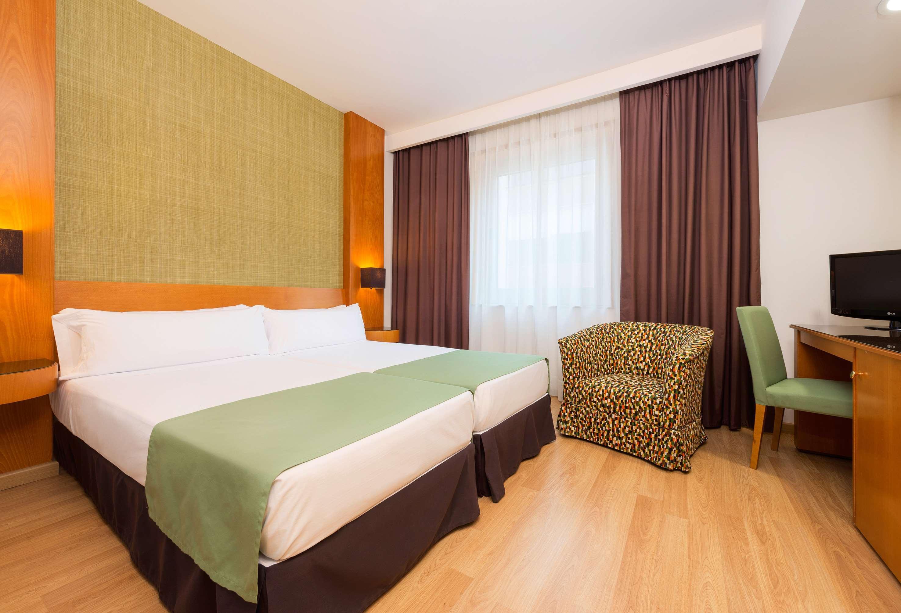 Hotel Elche Centro , Affiliated By Melia מראה חיצוני תמונה